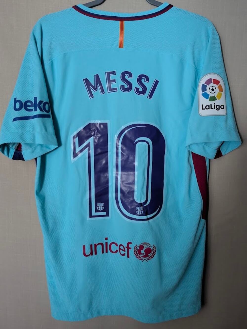 Barcelona 2017-18 Lionel Messi #10 Jersey Men's Large Aeroswift Authentic